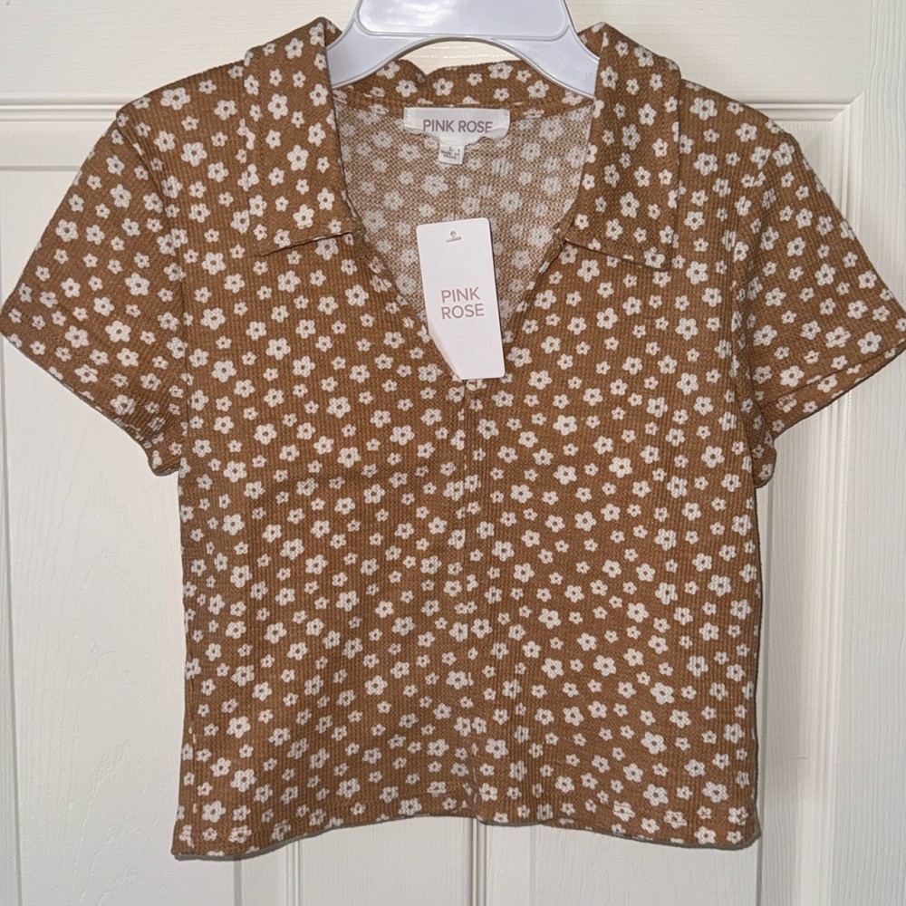 NWT Pink Rose Top Tan Floral L